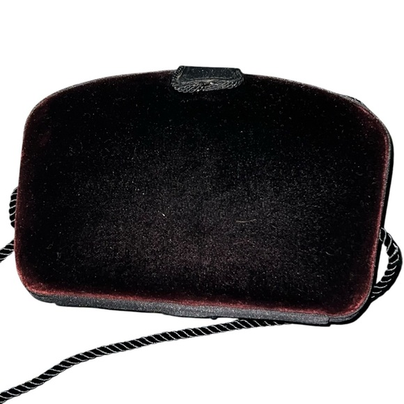 Vintage Elegant Black Velvet Evening Shoulder Bag with Rhinestone Detail - Picture 2 of 4